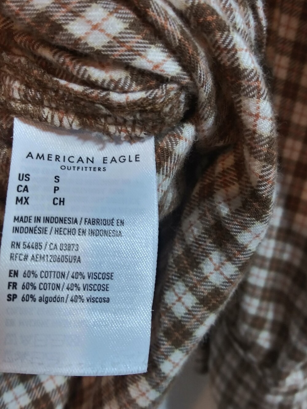American Eagle Soft Plaid Button-Up Shirt in Brown Cream Oversized Relaxed Sz S - Picture 6 of 7